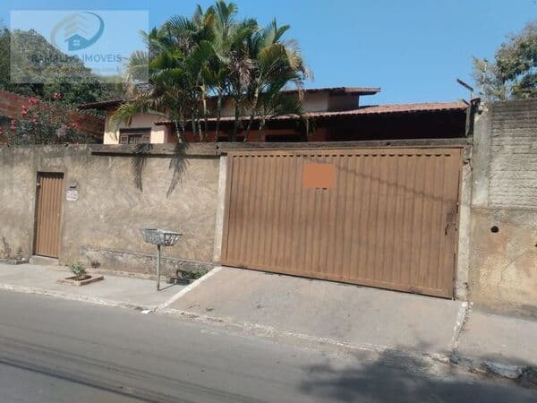Casa em São José da Lapa - Centro