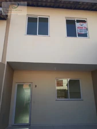 Casa em Santa Luzia - Centro