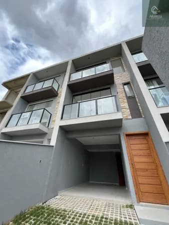 Sobrado em Joinville - Santa Catarina