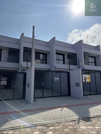 Casa em Joinville - Boa Vista