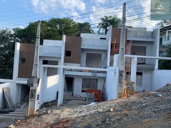 Casa em Joinville - Boa Vista