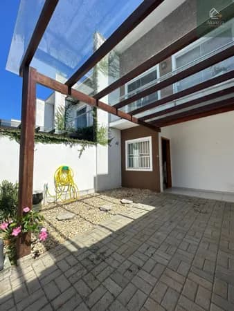 Casa em Joinville - Bom Retiro