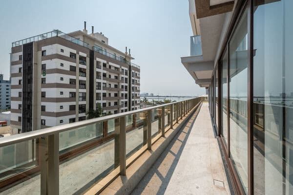 Apartamento Alto Padrão para Venda em Fazenda Itajaí-SC