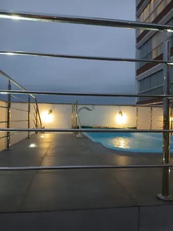 Apartamento diferenciado de 2 dormitórios sendo uma suíte Mobiliado com piscina privativa no Bairro São João em Itajaí SC