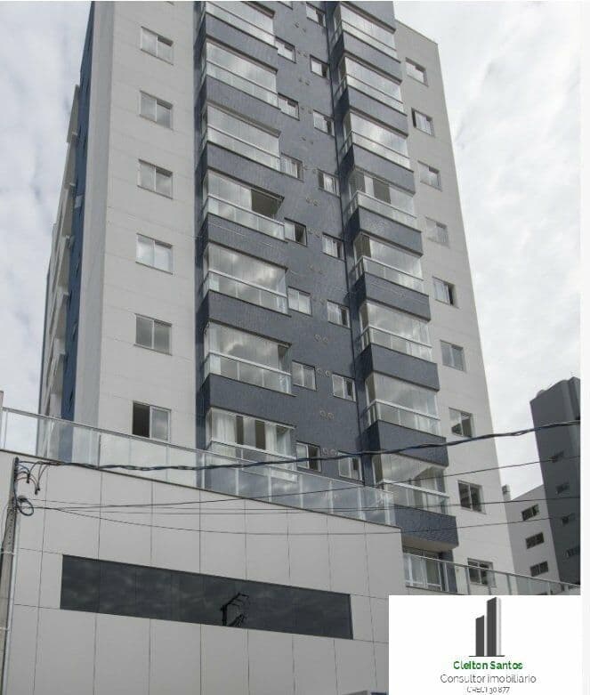 Excelente Apartamento Mobilliado com 2 Suítes no Centro de Itajaí SC