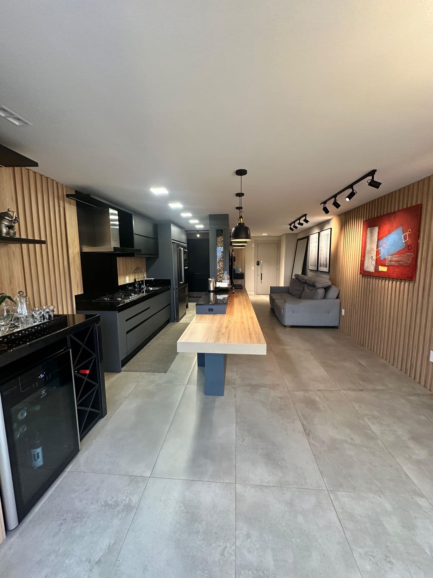 Excelente Apartamento Mobiliado de 2 Suítes no Bairro Fazenda em Itajaí SC