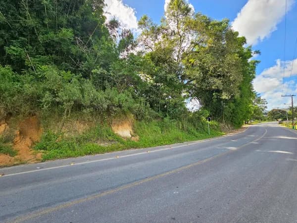 Excelente Área em Camboriú SC