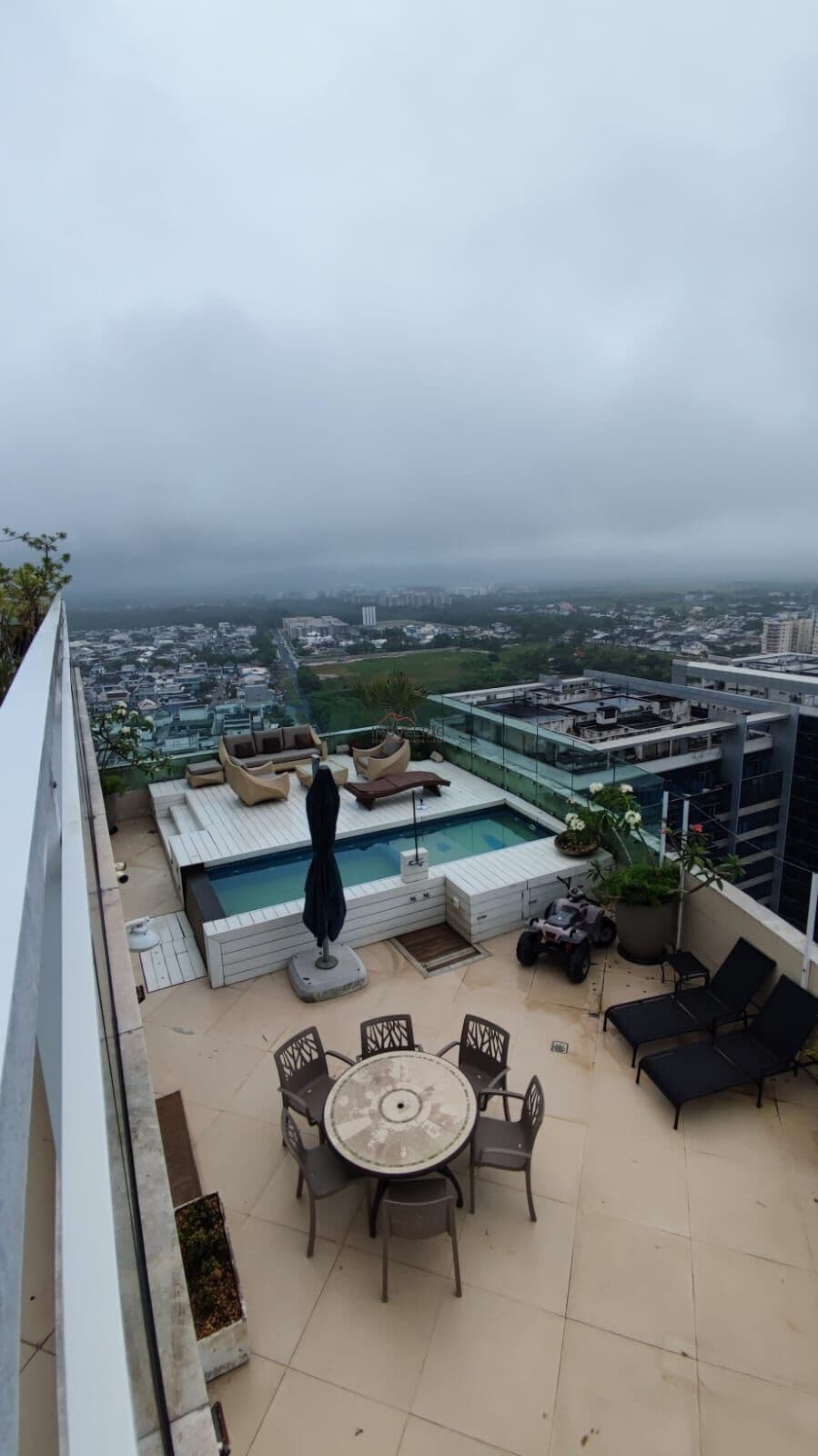 Cobertura de Luxo 510m² – Porteira Fechada no Recreio