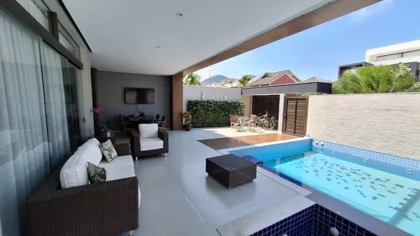 Casa de Luxo Mobiliada no Bothanica Nature – 5 Suítes, Piscina e Sustentabilidade no Recreio