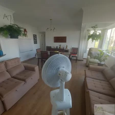 Apartamento em Vila Suzana, São Paulo/SP