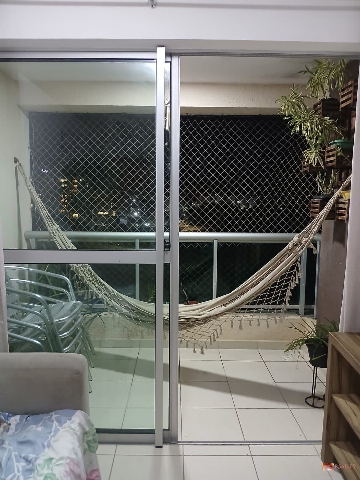 Apartamento 02 quartos pra alugar em Lauro de Freitas, Lauro de Freitas, Bahia - EDF . Torre do Atlantico !