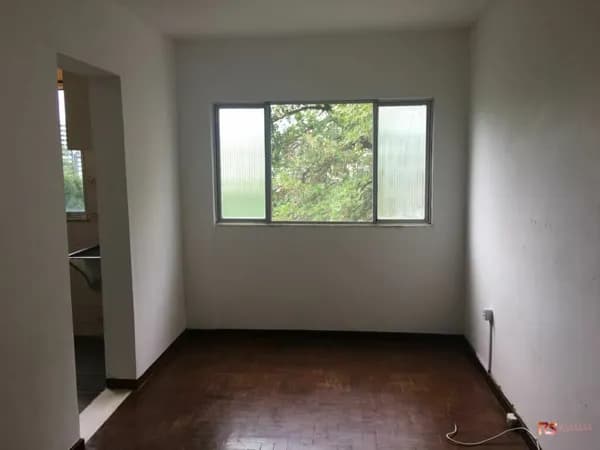 Apartamento de 02 quartos a venda na Av. D. João Vi em Brotas! Conj. Frei Jacinto !!