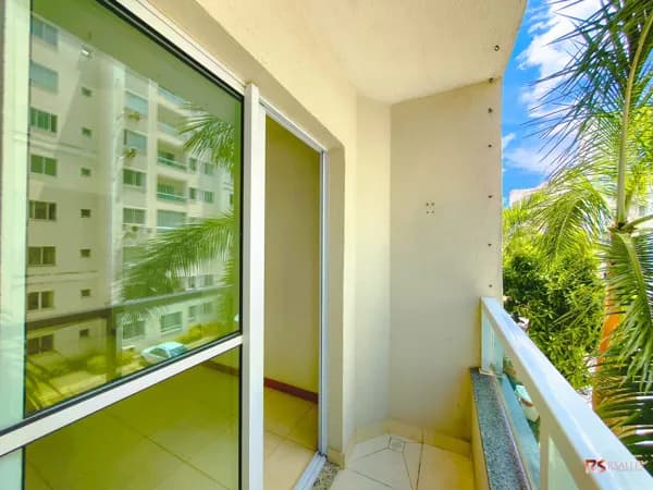 Apartamento 02 quartos para alugar no Condominio Soberano em Buraquinho, Lauro de Freitas/Ba.