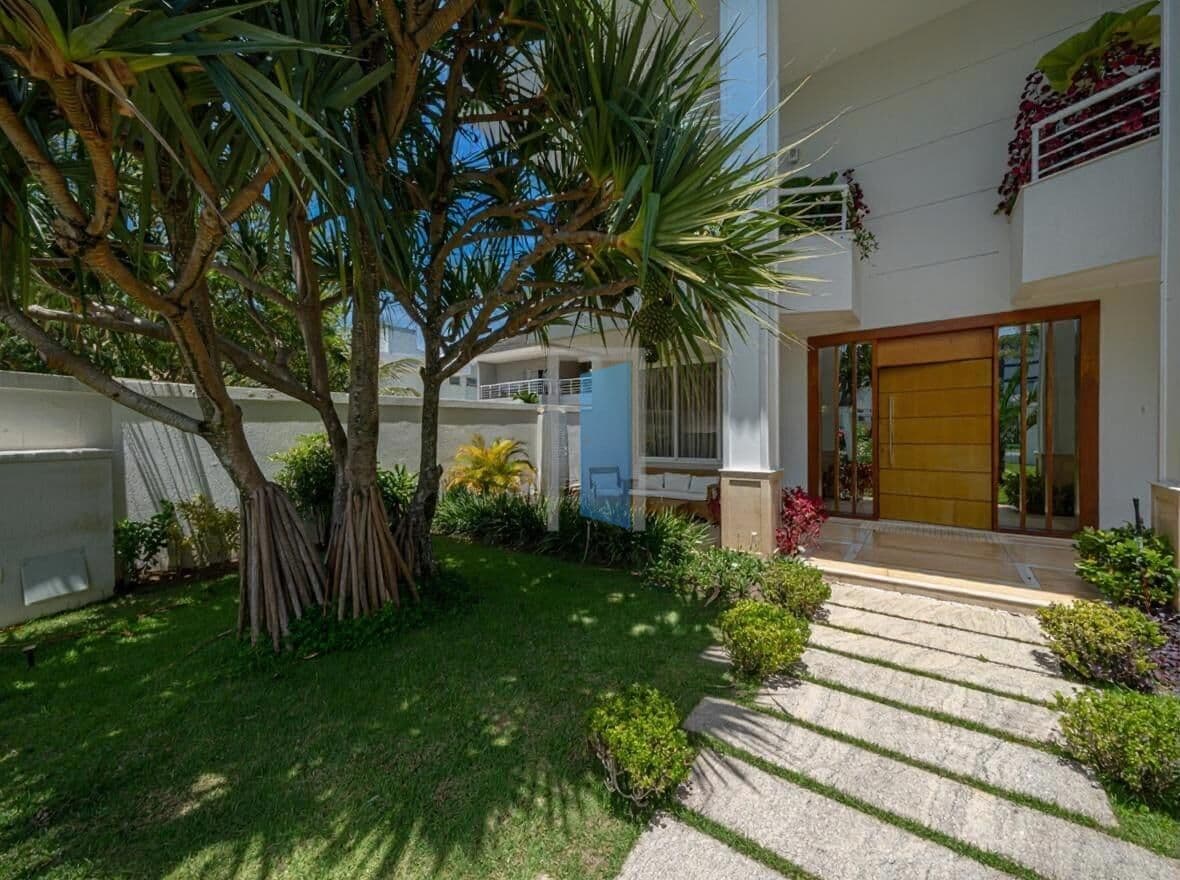 🏡✨ CASA TRIPLEX NO DEL LAGO | 500m², 4 SUÍTES E ÁREA DE LAZER COMPLETA