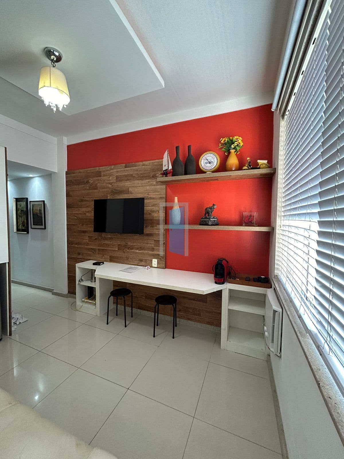 Belíssimo LOFT mobiliado no POSTO 6 de Copacabana