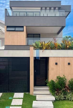 Magnífica Casa Triplex no Riviera Del Sol