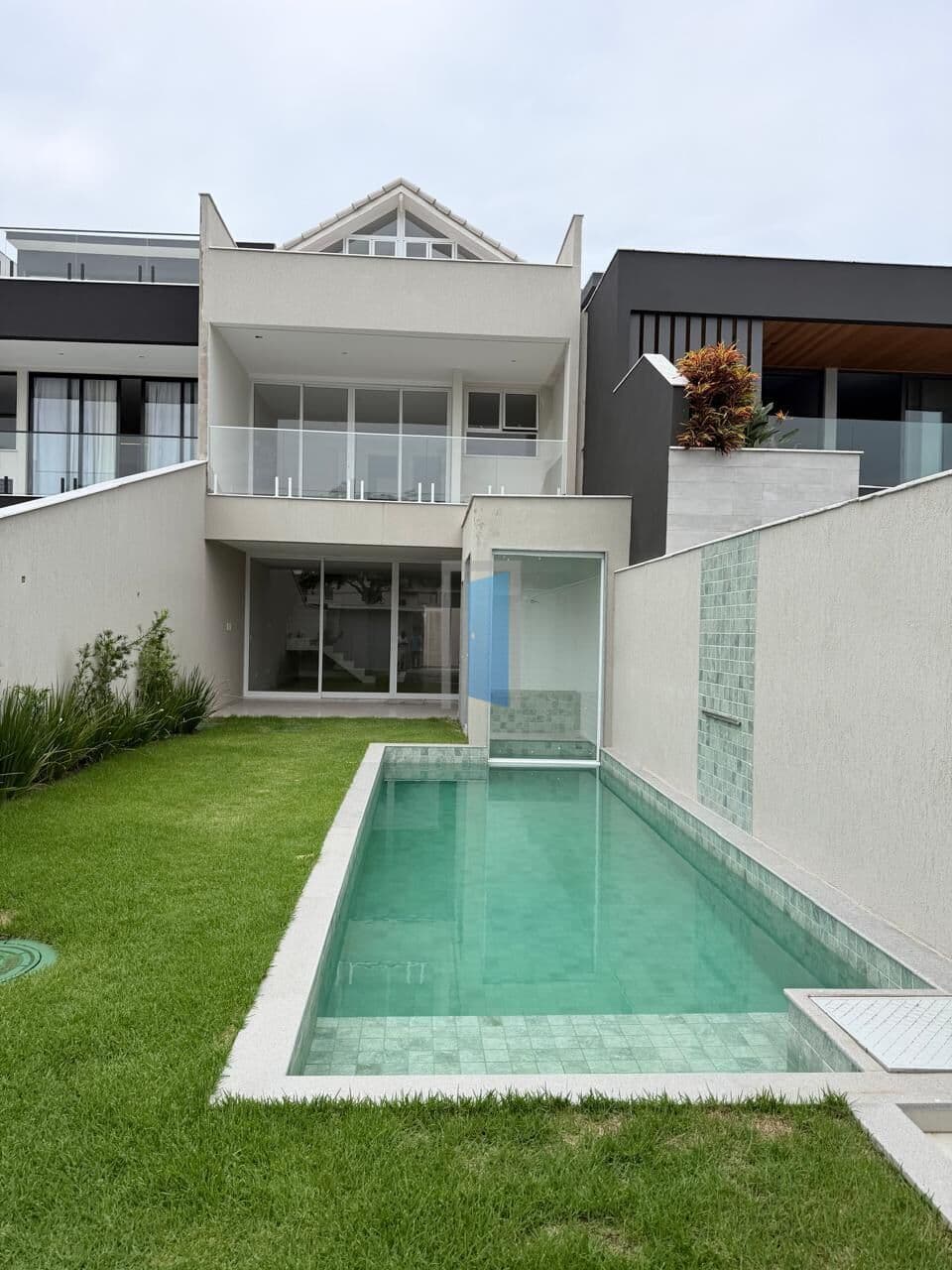🏡✨ Casa no Rio Mar | 250m² | Oportunidade na Barra da Tijuca