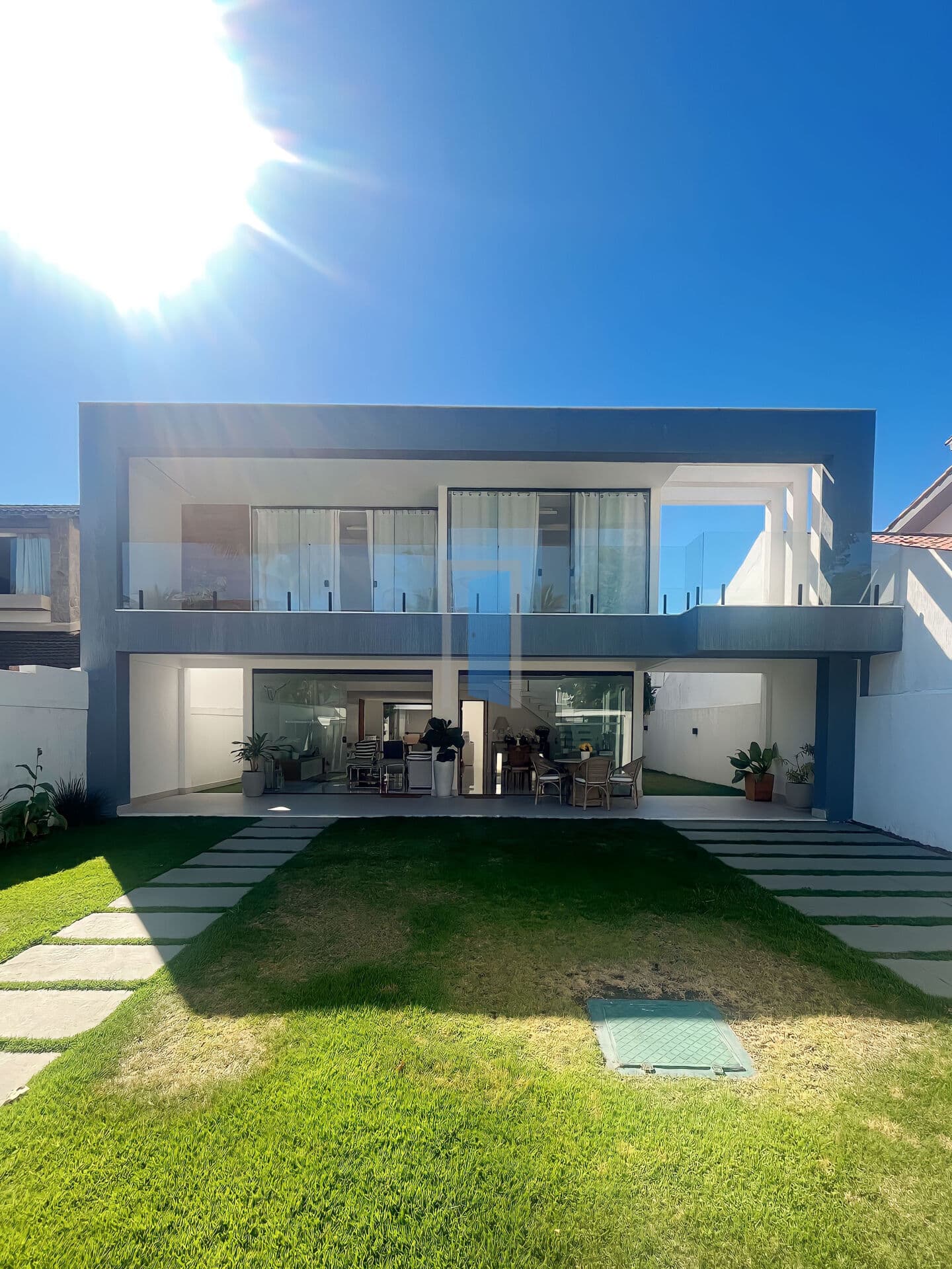 Excelente casa duplex
