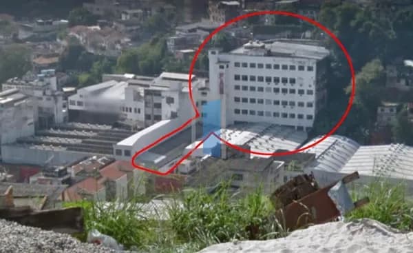 📍 LOCALIZAÇÃO ESTRATÉGICA NO RIO COMPRIDO