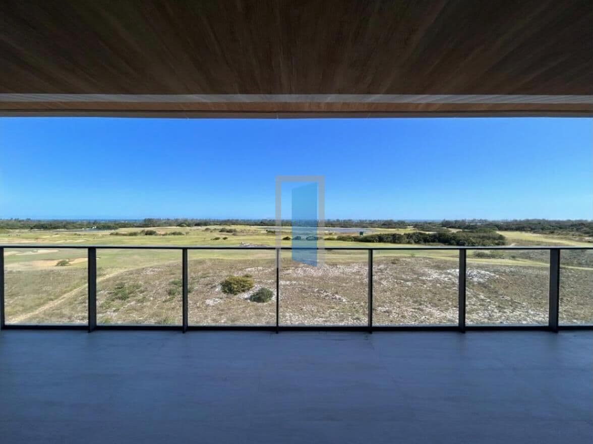 🏡✨ Apartamento no Oceana Golf | 231m² | 4 Suítes | 4 Vagas | 8° Andar✨