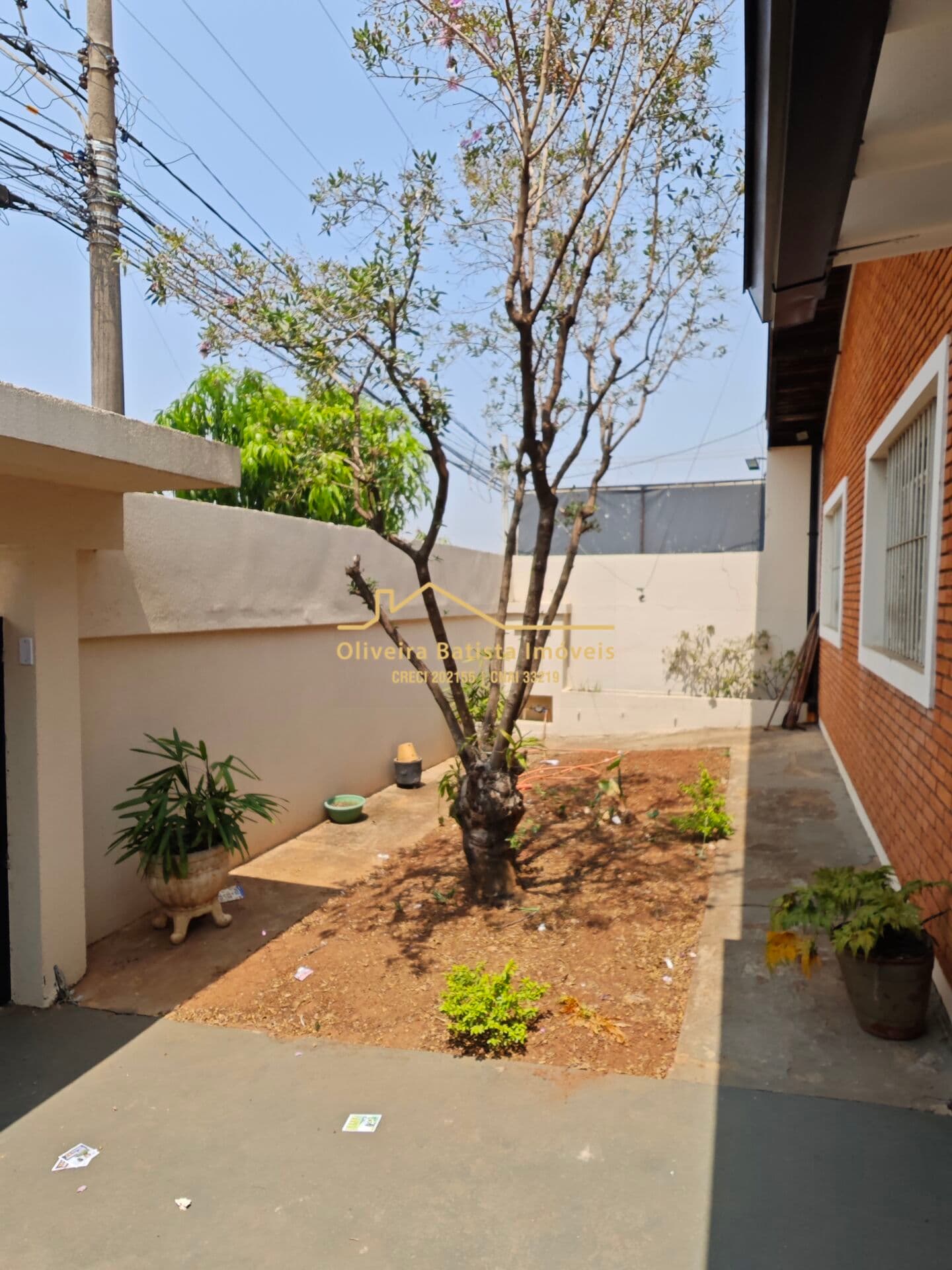 CASA VILA CLAUDIA COM ÓTIMA LOCALIZAÇÃO