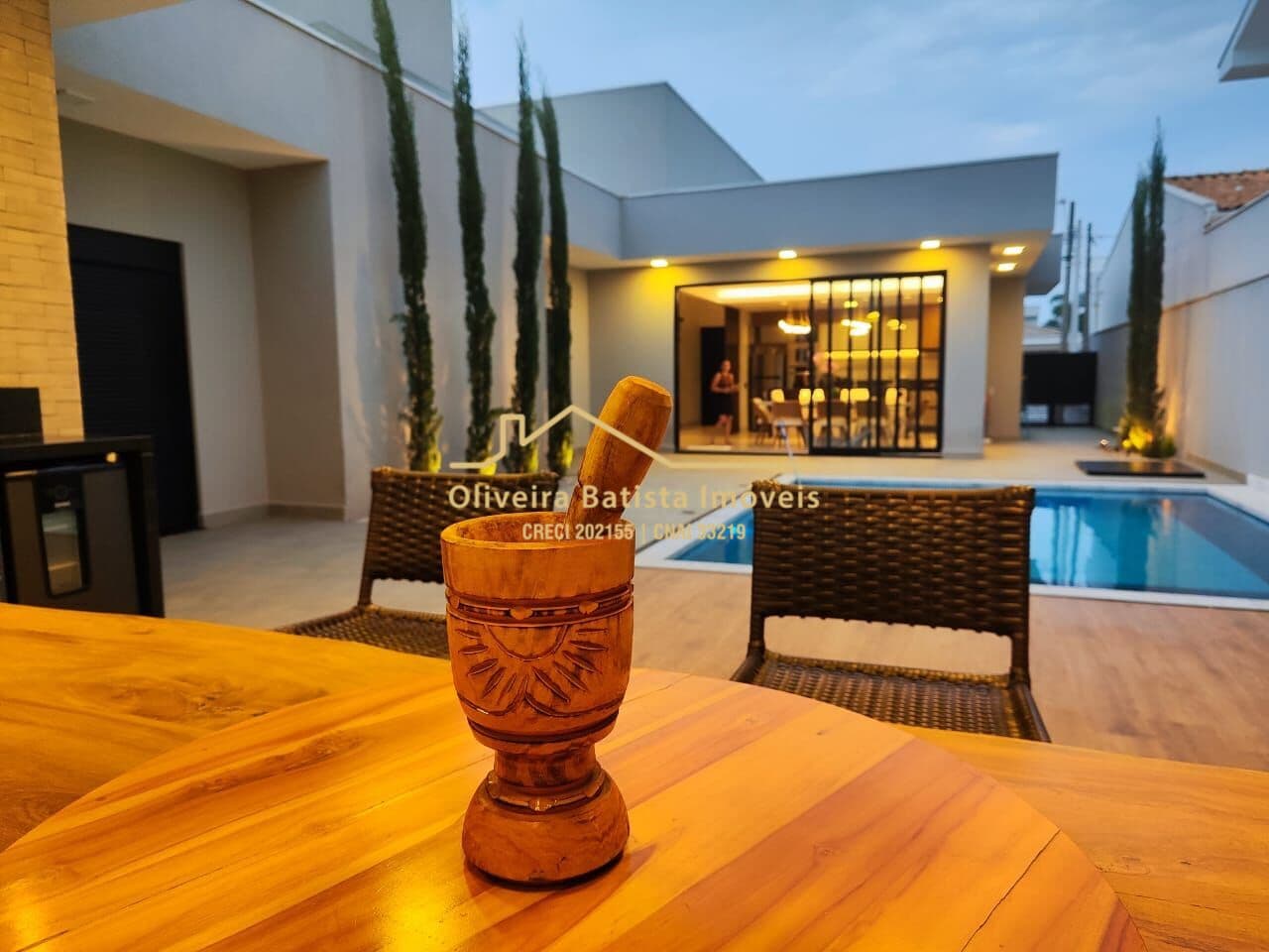 MARAVILHOSA CASA NO ILHA DE BALI