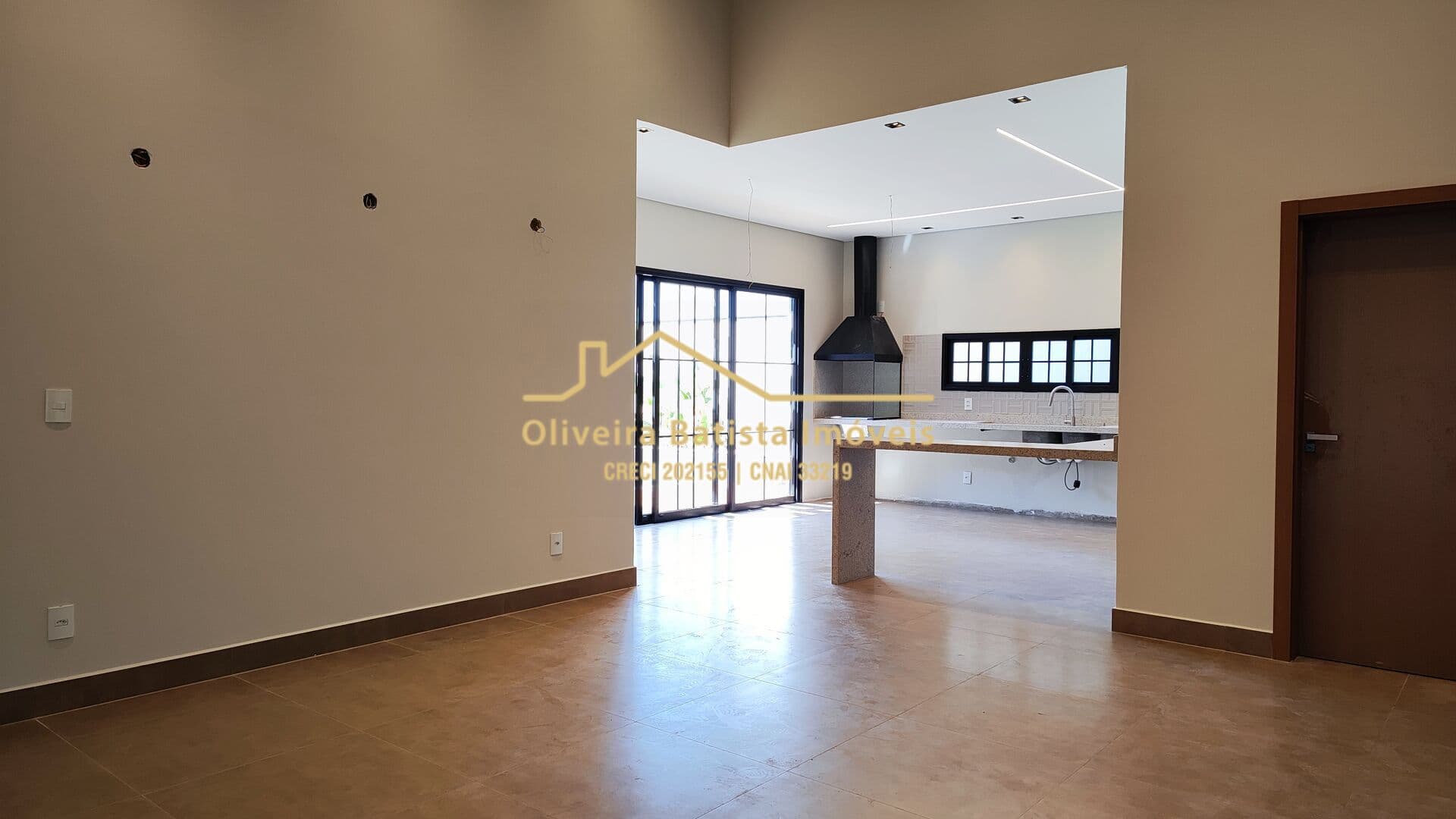 EXCELENTE CASA ALTO PADRÃO FAZENDA ITAPEMA