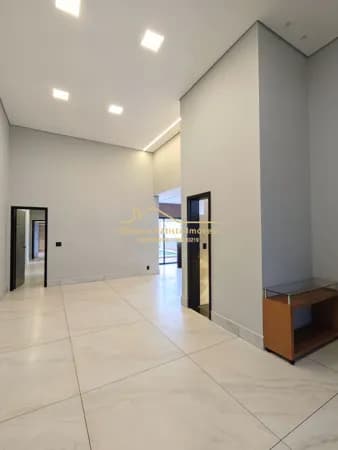 EXCELENTE CASA ITAPEMA