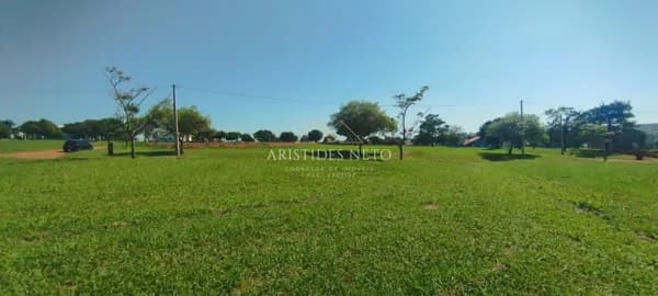 Terreno no Loteamento Riviera de Santa Cristina III, Itaí/SP