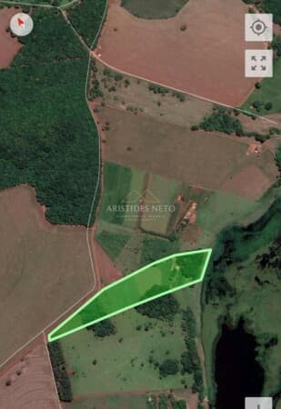 Sítio de 1,5 alqueira com acesso a represa