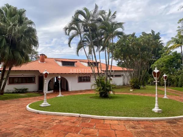 Casa Alto Padrão Condomínio Parque Náutico, Itaí/SP
