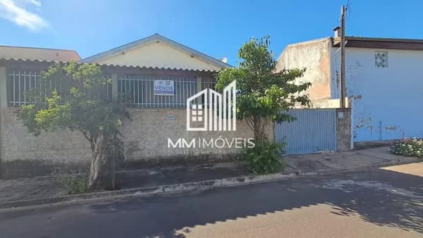 Casa em Taiúva - Centro