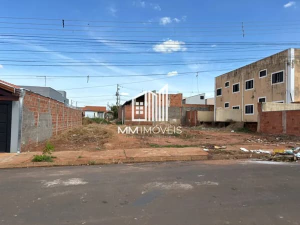 Lote/Terreno em Bebedouro - Residencial São Carlos