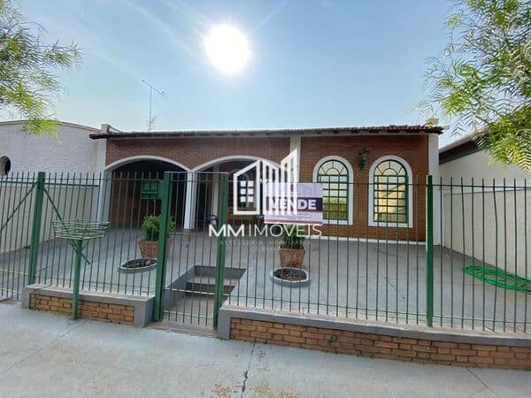 Casa em Bebedouro - Centro