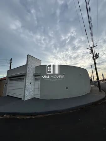 Casa esquina residencial Santaella