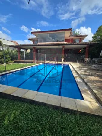 Casa em Aldeia com 3 suítes com varanda e piscina