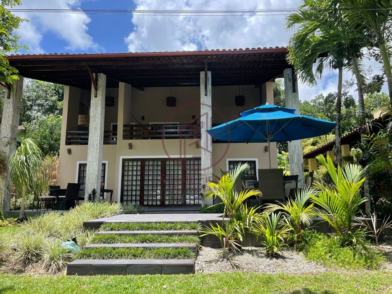 Casa à venda em Condomínio