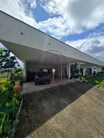Casa à venda em Condomínio de Aldeia km 14