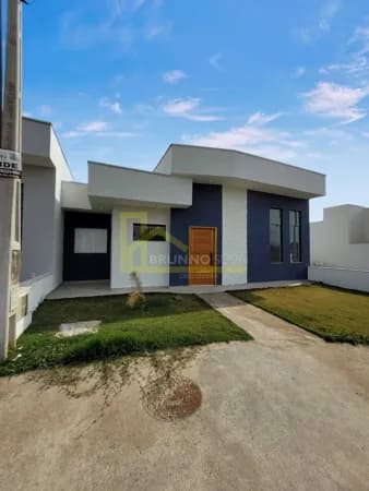Casa de Condomínio em Taubaté - Quiririm
