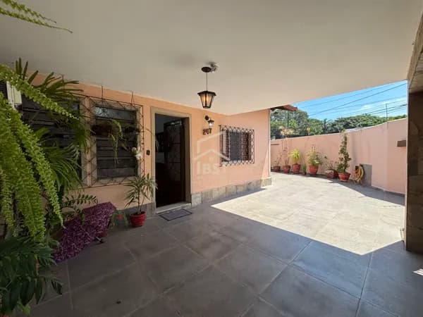 Casa em Taubaté - Parque São Luís