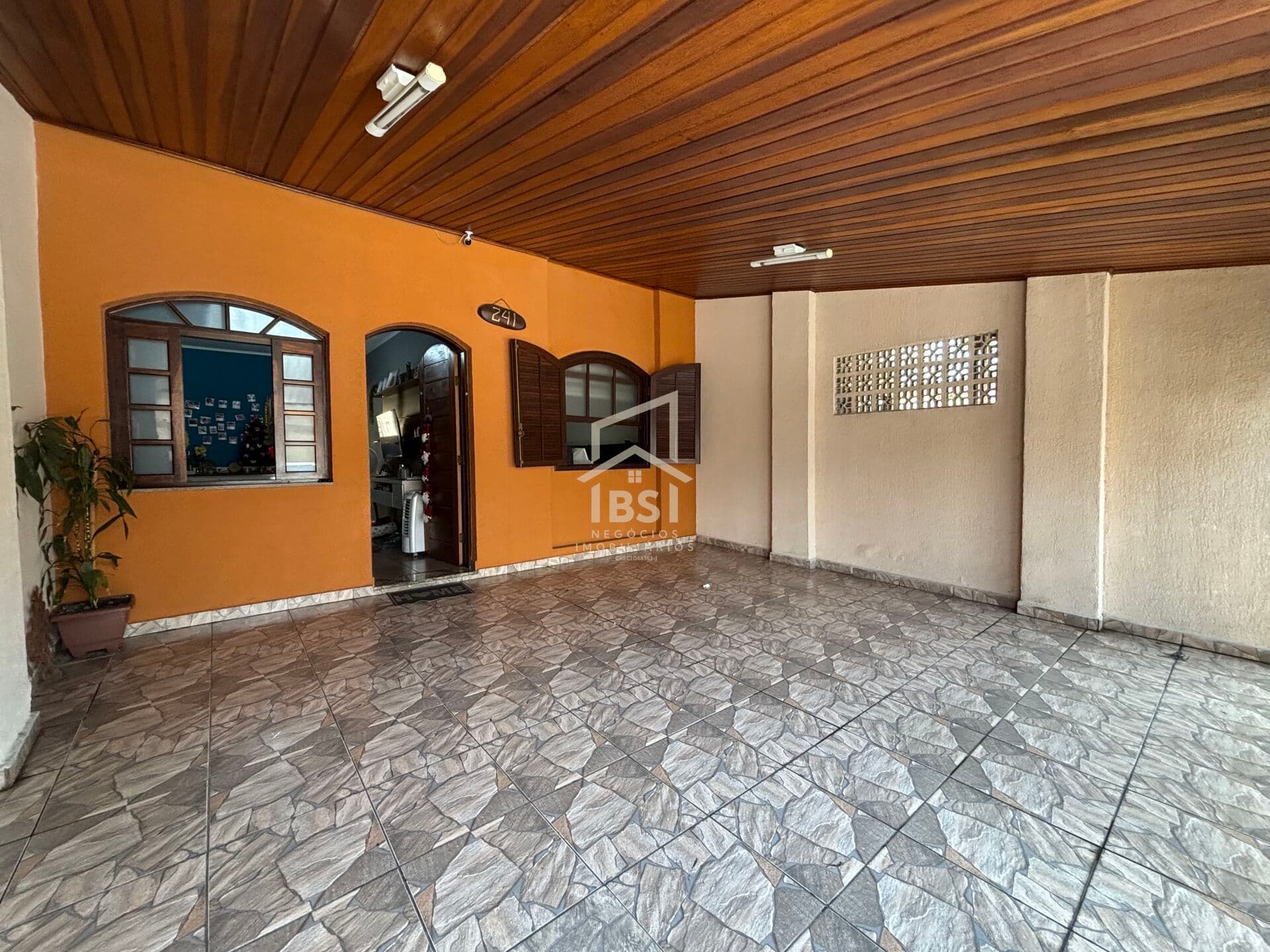 Casa em Taubaté - Parque São Luís