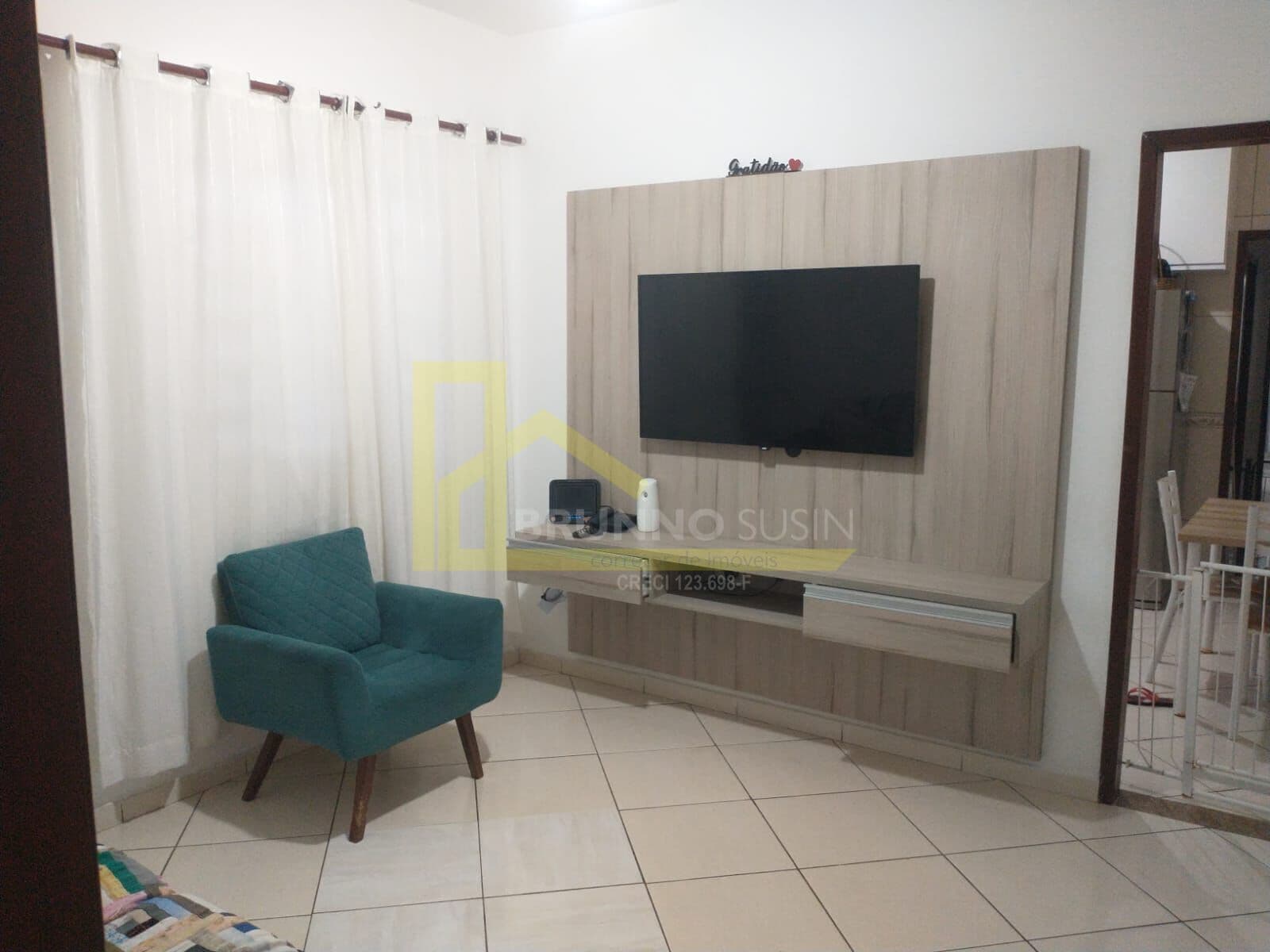 Casa 3 dormitórios