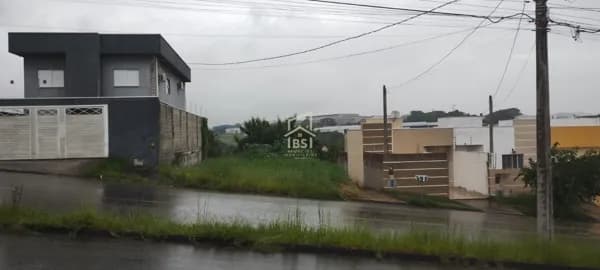 Lote/Terreno em Taubaté - Jardim Oasis