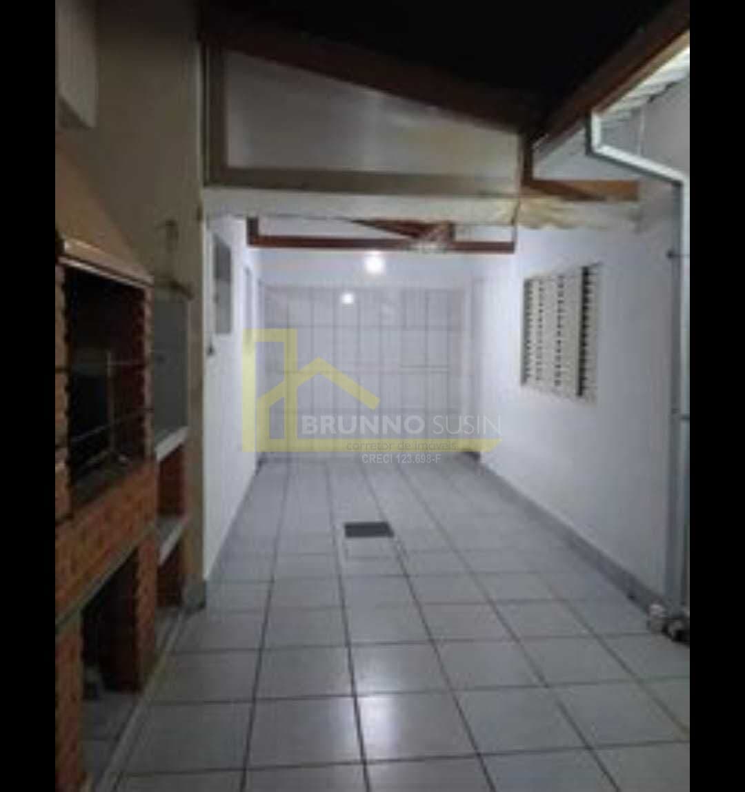 Casa padrão jardim Jaraguá