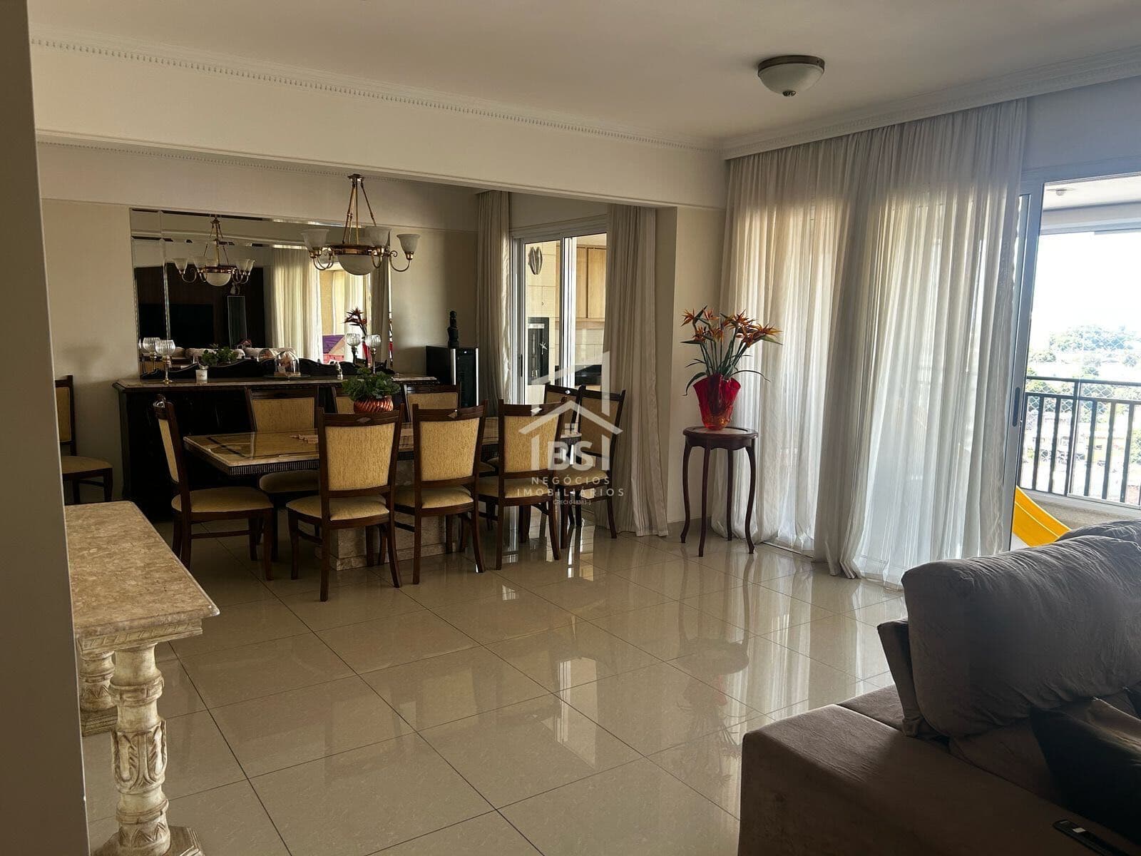 ✨ Oportunidade Ape 04 dorm no Jardim das Nações! ✨ 194,09 m²