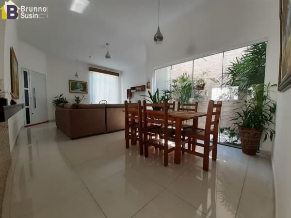 Casa em Condomínio para Venda em Próx. Independência Taubaté-SP