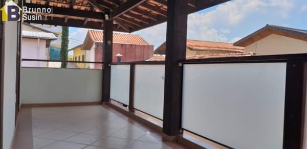 Casa Padrão para Venda em Jardim Ana Emilia Taubaté-SP
