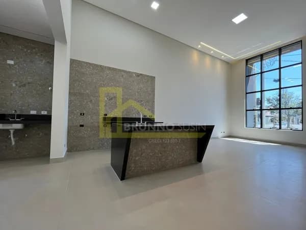 Casa Espetacular em Condomínio