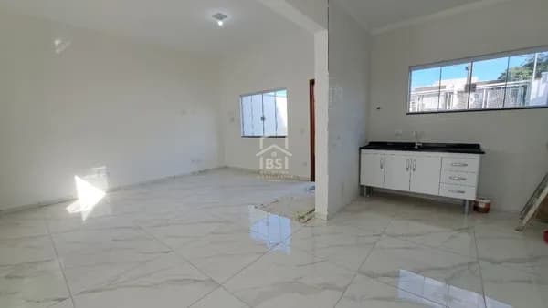 Casa em Taubaté - Piracangaguá