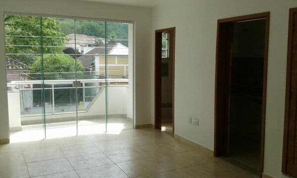 Sala-Comercial-para-Aluguel-em-Centro-Conceicao-de-Macabu-RJ